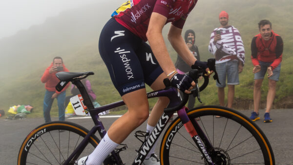 2026 Road Worlds: Vollering Wins Elite Women’s Road Race Gold